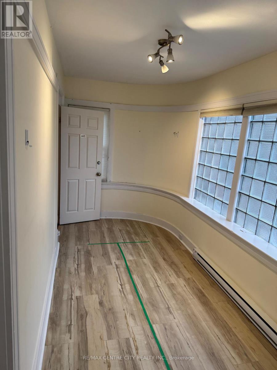 107 - 478 Waterloo Street, London East, Ontario  N6B 2P6 - Photo 8 - X12917774