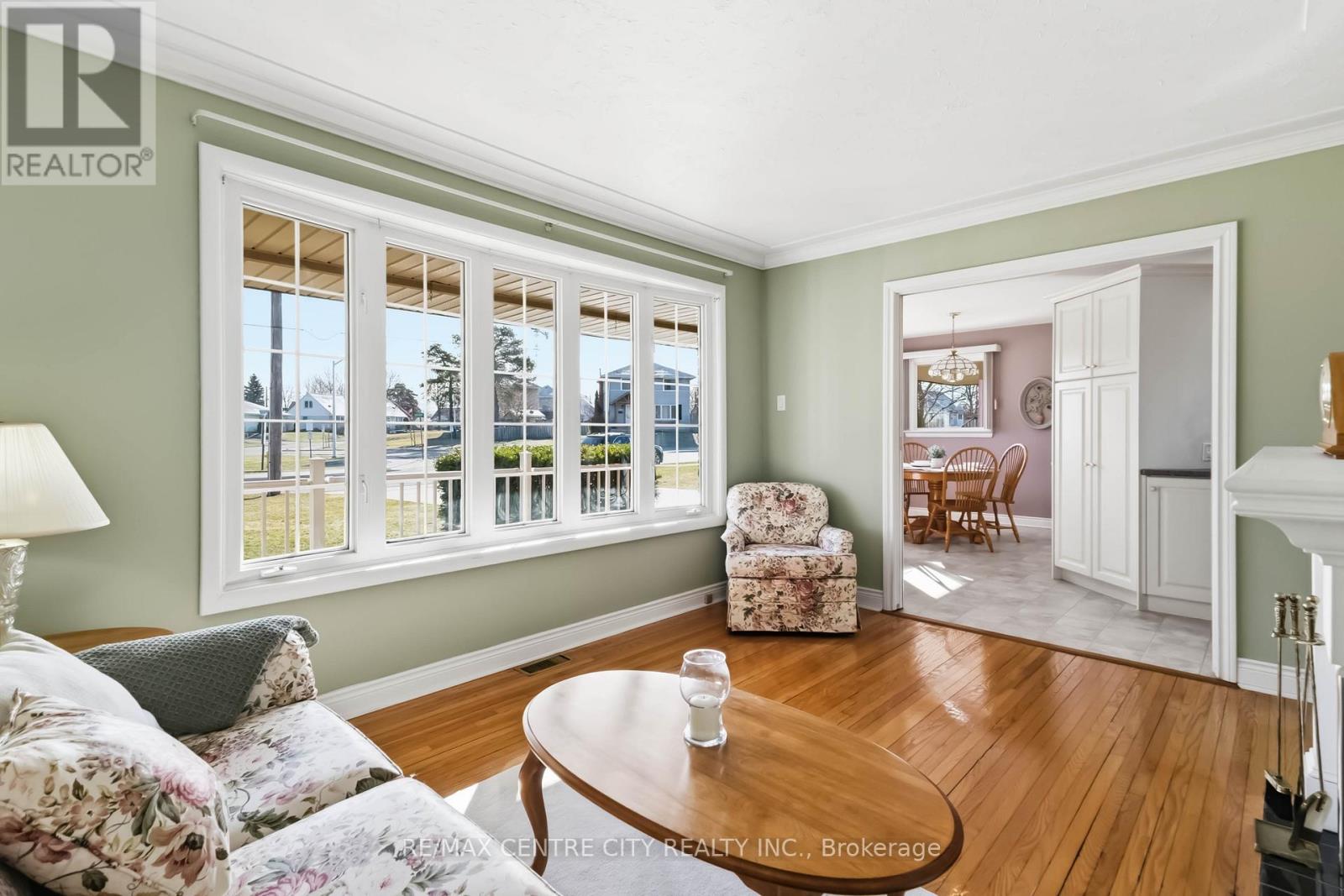 25 Wistow Street, London East, Ontario  N5Y 1C9 - Photo 10 - X12917808