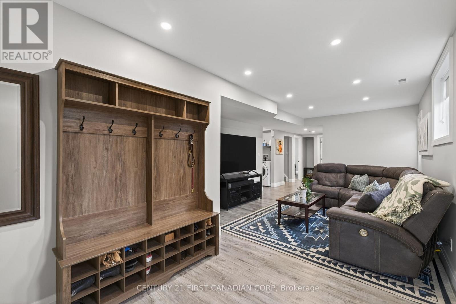 496 Chiddington Avenue, London South (South R), Ontario  N6C 2W2 - Photo 31 - X12917820