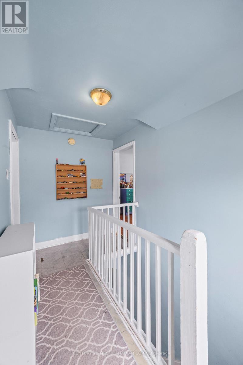 24 Terrence Street, London East, Ontario  N5Z 1C1 - Photo 14 - X12917846