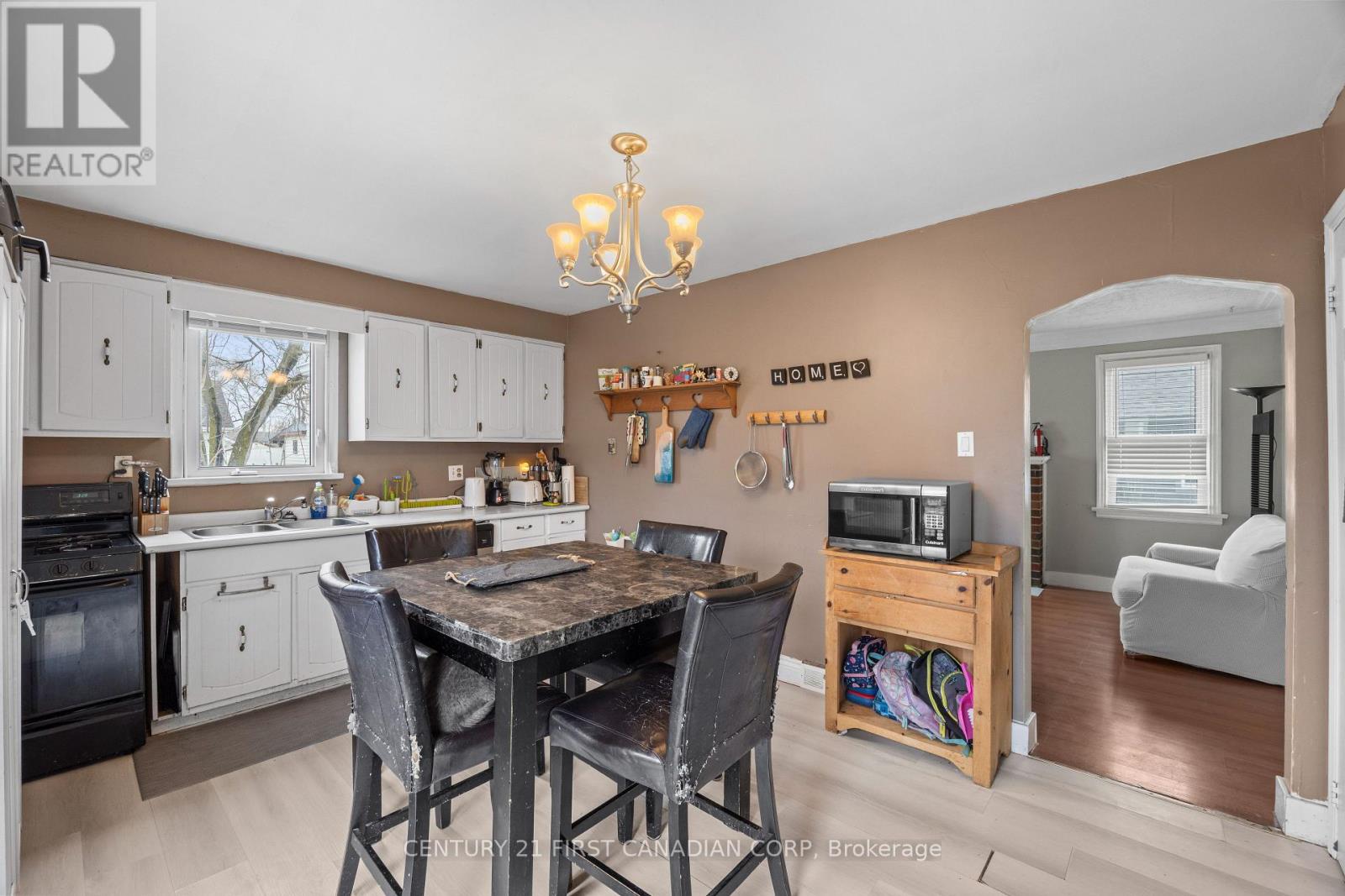 24 Terrence Street, London East, Ontario  N5Z 1C1 - Photo 8 - X12917846