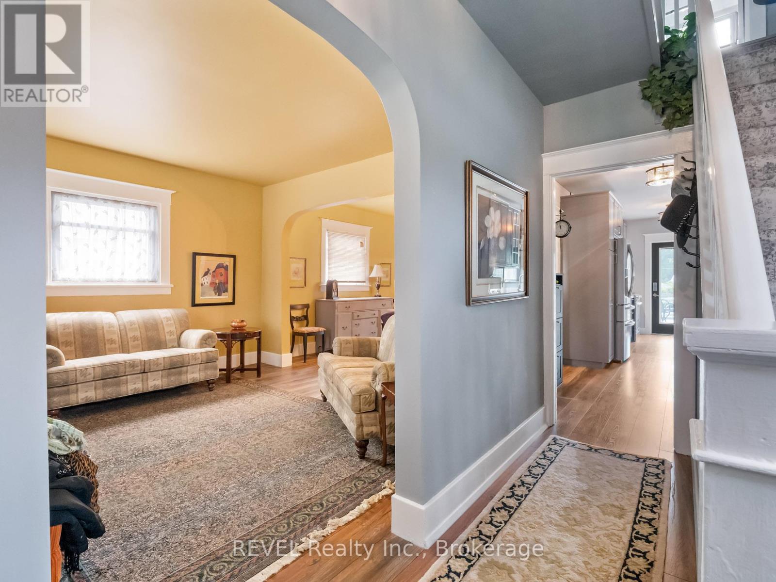 259 Dufferin Street, Fort Erie, Ontario  L2A 2T7 - Photo 8 - X12913762