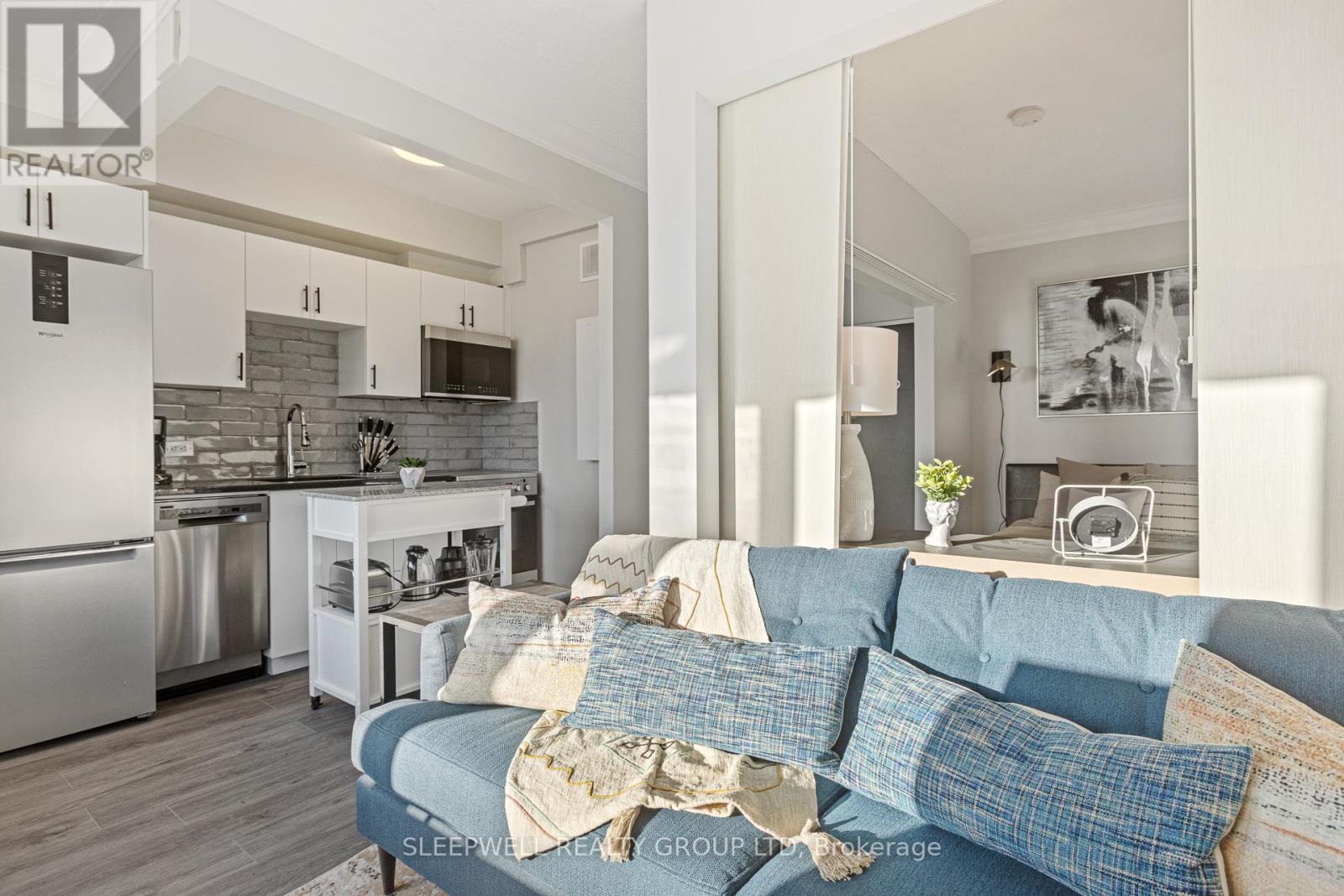 280 Laurier Avenue E, Ottawa, Ontario K1N 6P5 - Photo 4 - X12917788