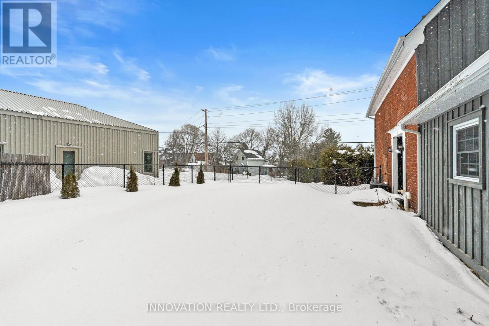 348 Donald B. Munro Drive, Ottawa, Ontario  K0A 1L0 - Photo 36 - X12917792