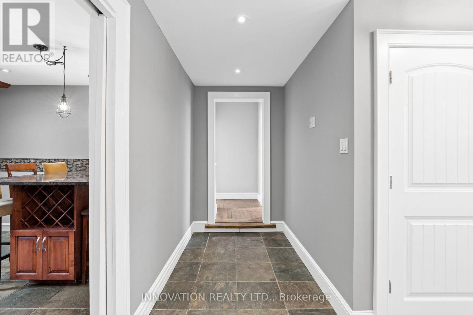 348 Donald B. Munro Drive, Ottawa, Ontario  K0A 1L0 - Photo 5 - X12917792