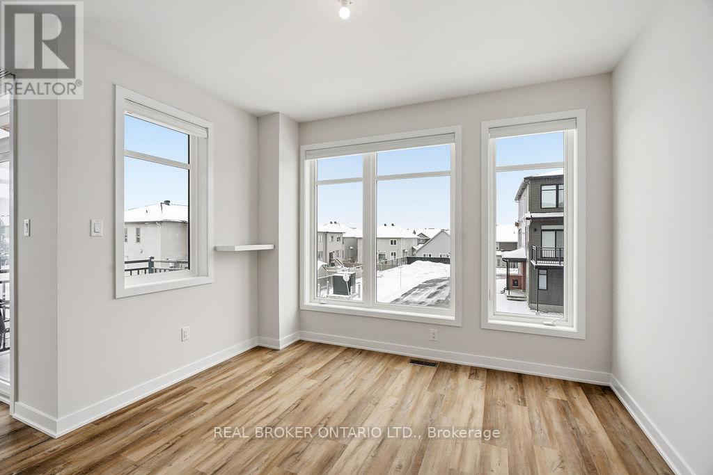 631 Corporal Private, Ottawa, Ontario  K1X 0M7 - Photo 28 - X12917828