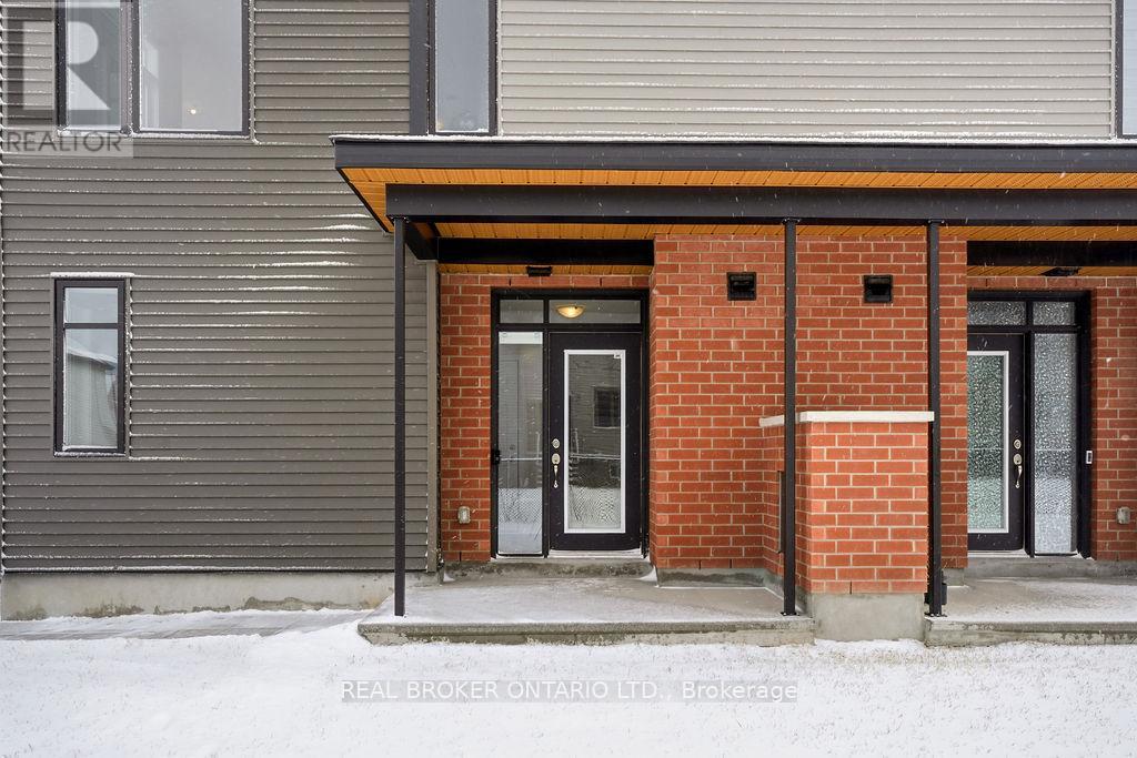 631 Corporal Private, Ottawa, Ontario  K1X 0M7 - Photo 5 - X12917828