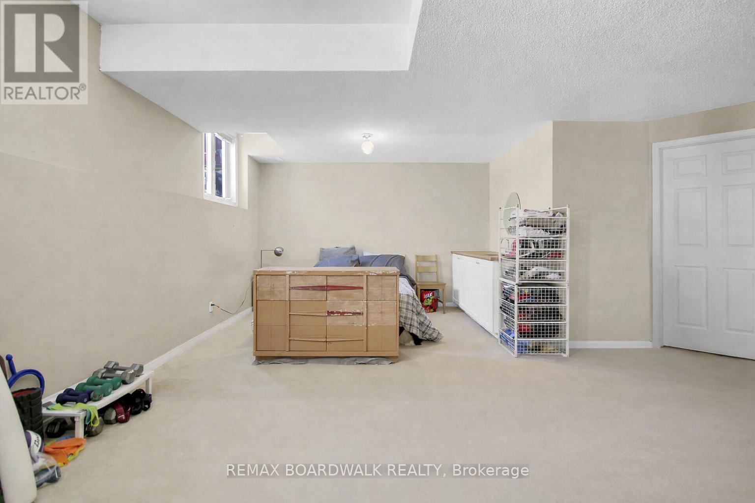 5 Maple Park Private, Ottawa, Ontario  K1T 4A6 - Photo 39 - X12917830