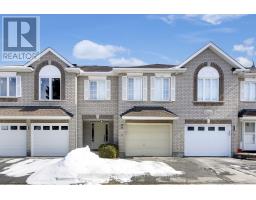 5 MAPLE PARK PRIVATE, Ottawa, Ontario