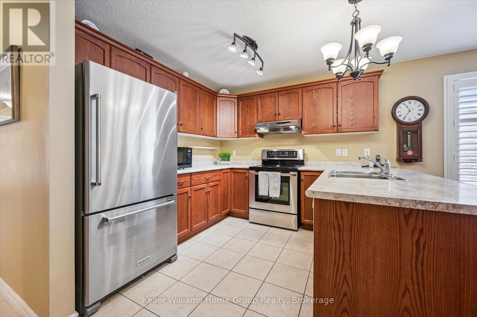 75 Patrick Boulevard, Centre Wellington, Ontario  N0B 1S0 - Photo 12 - X12883444