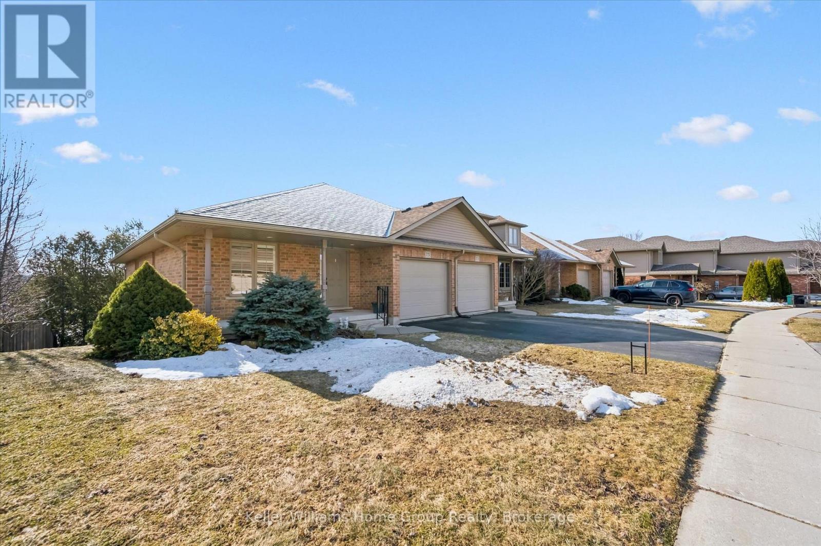 75 Patrick Boulevard, Centre Wellington, Ontario  N0B 1S0 - Photo 3 - X12883444