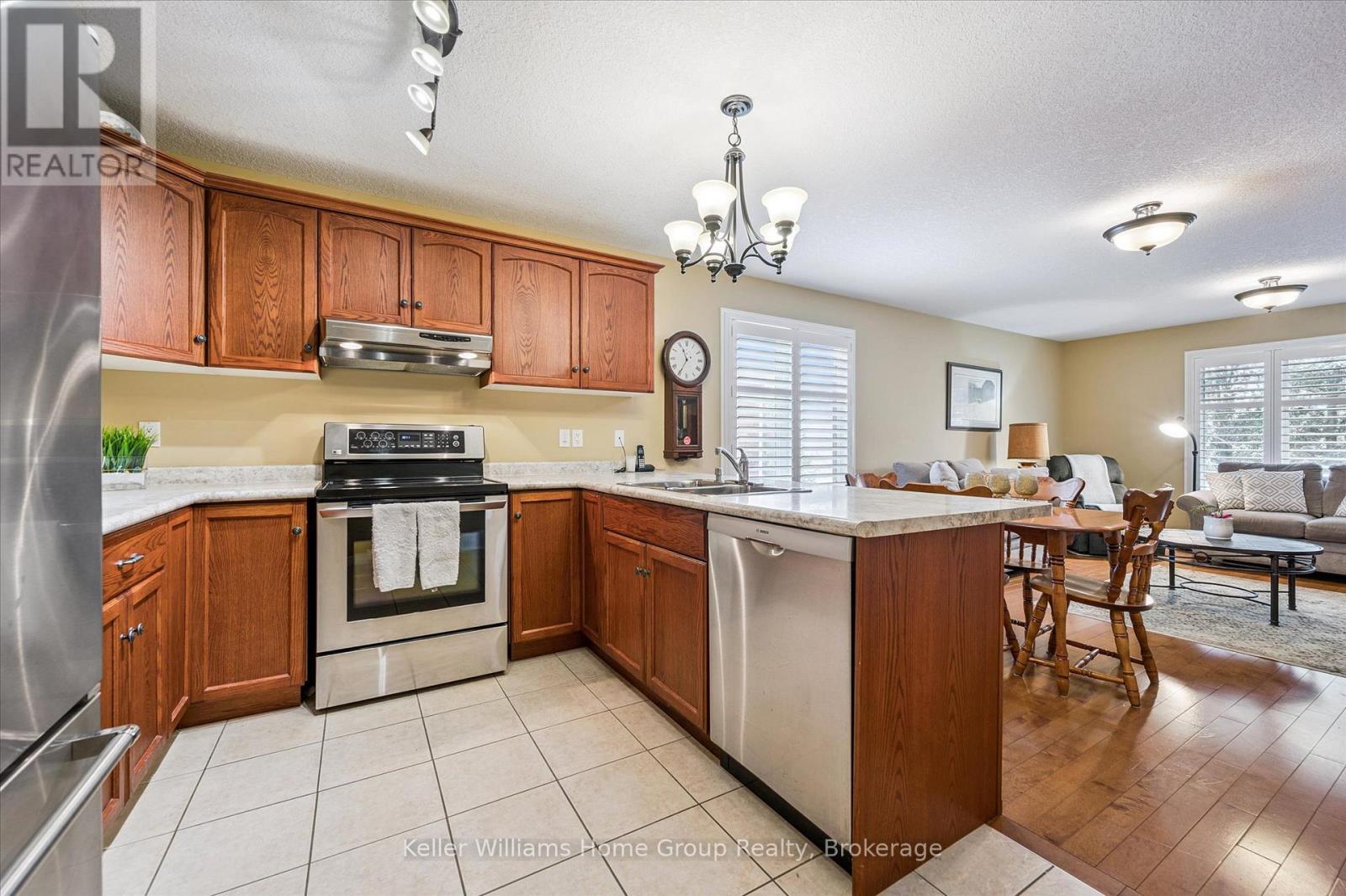 75 Patrick Boulevard, Centre Wellington, Ontario  N0B 1S0 - Photo 13 - X12883444