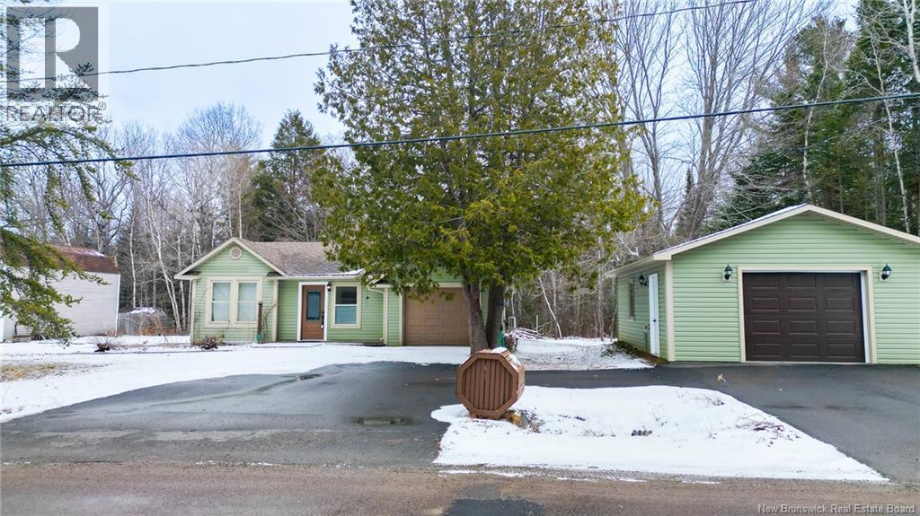 13 Hamilton Road, Burton, New Brunswick  E2V 3B5 - Photo 2 - NB135606