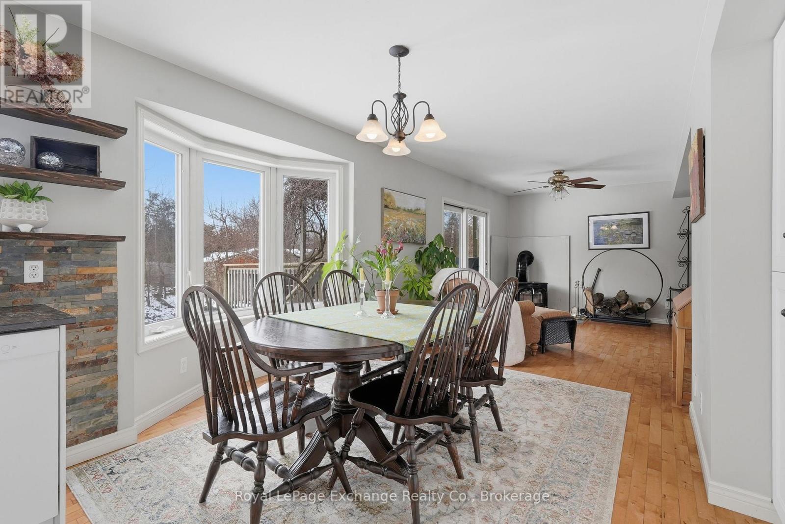 7 Craig Drive, Kincardine, Ontario  N2Z 2X6 - Photo 19 - X12917786