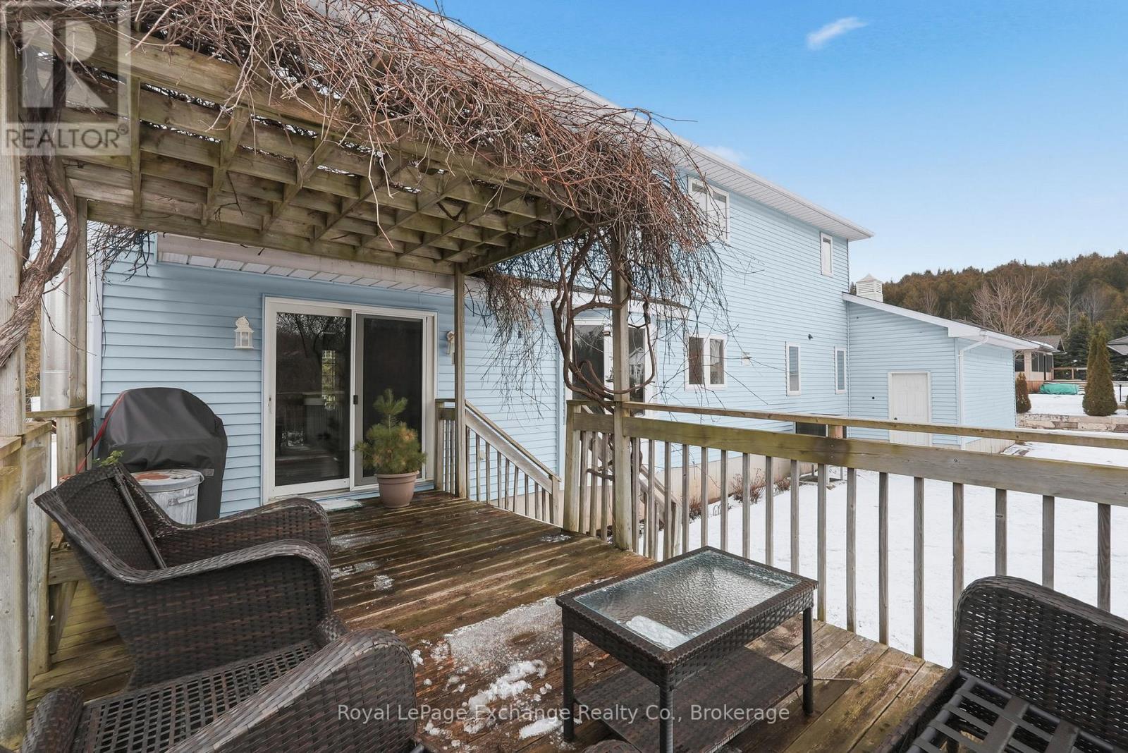 7 Craig Drive, Kincardine, Ontario  N2Z 2X6 - Photo 37 - X12917786