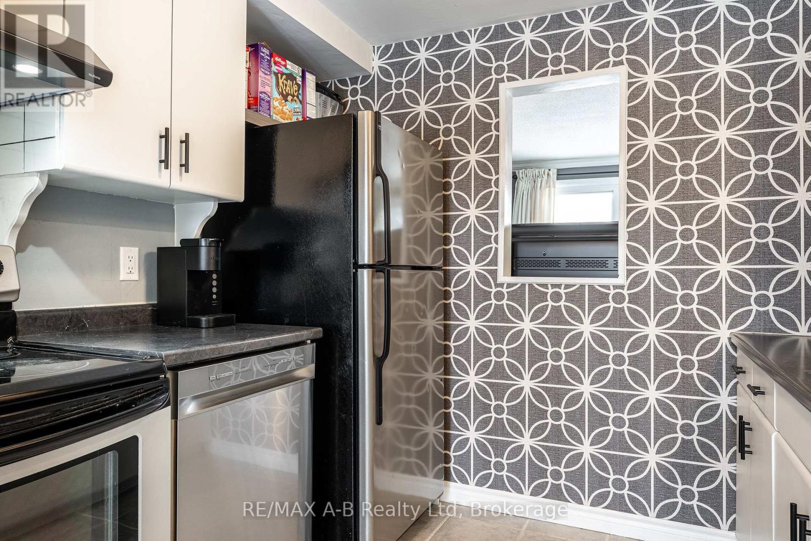 24 - 91 Avonwood Drive, Stratford, Ontario  N4Z 1B2 - Photo 12 - X12917814