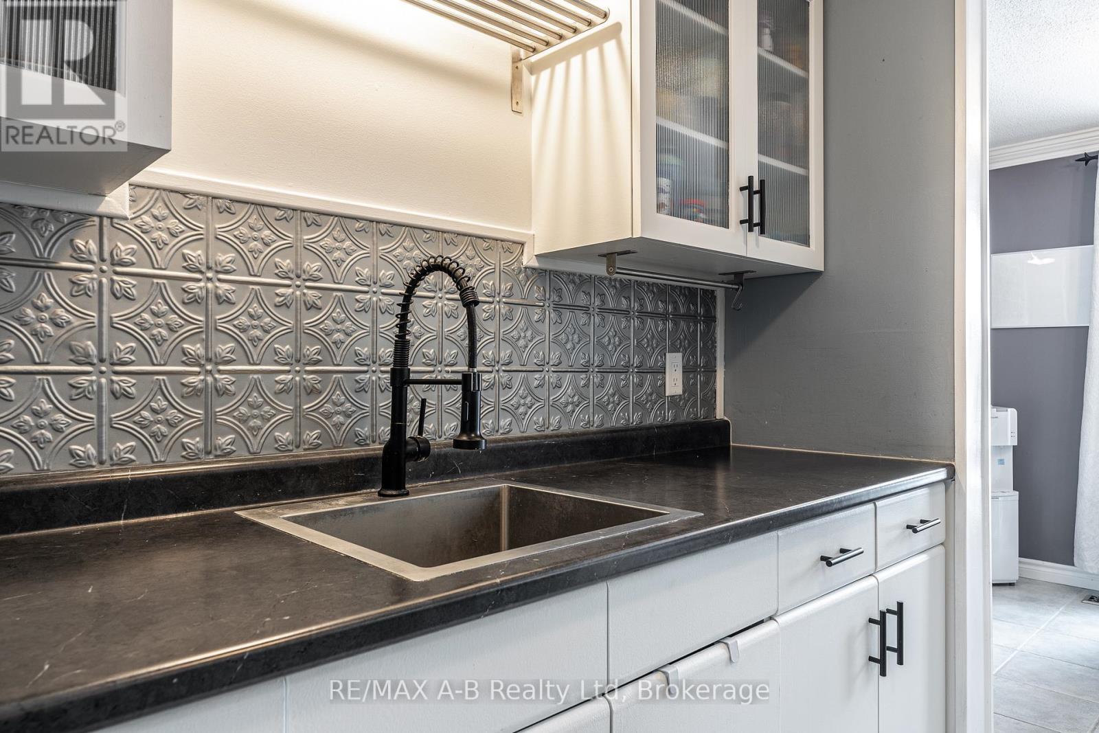 24 - 91 Avonwood Drive, Stratford, Ontario  N4Z 1B2 - Photo 13 - X12917814