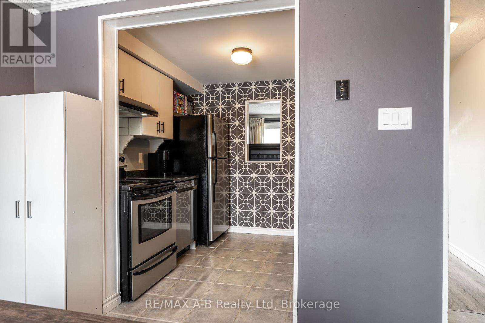 24 - 91 Avonwood Drive, Stratford, Ontario  N4Z 1B2 - Photo 9 - X12917814