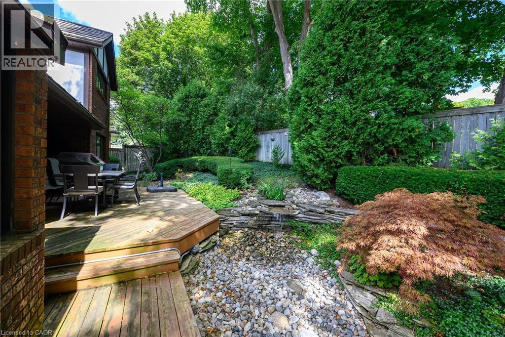 33 Walnut Drive, Guelph, Ontario  N1E 4B4 - Photo 38 - 40804729