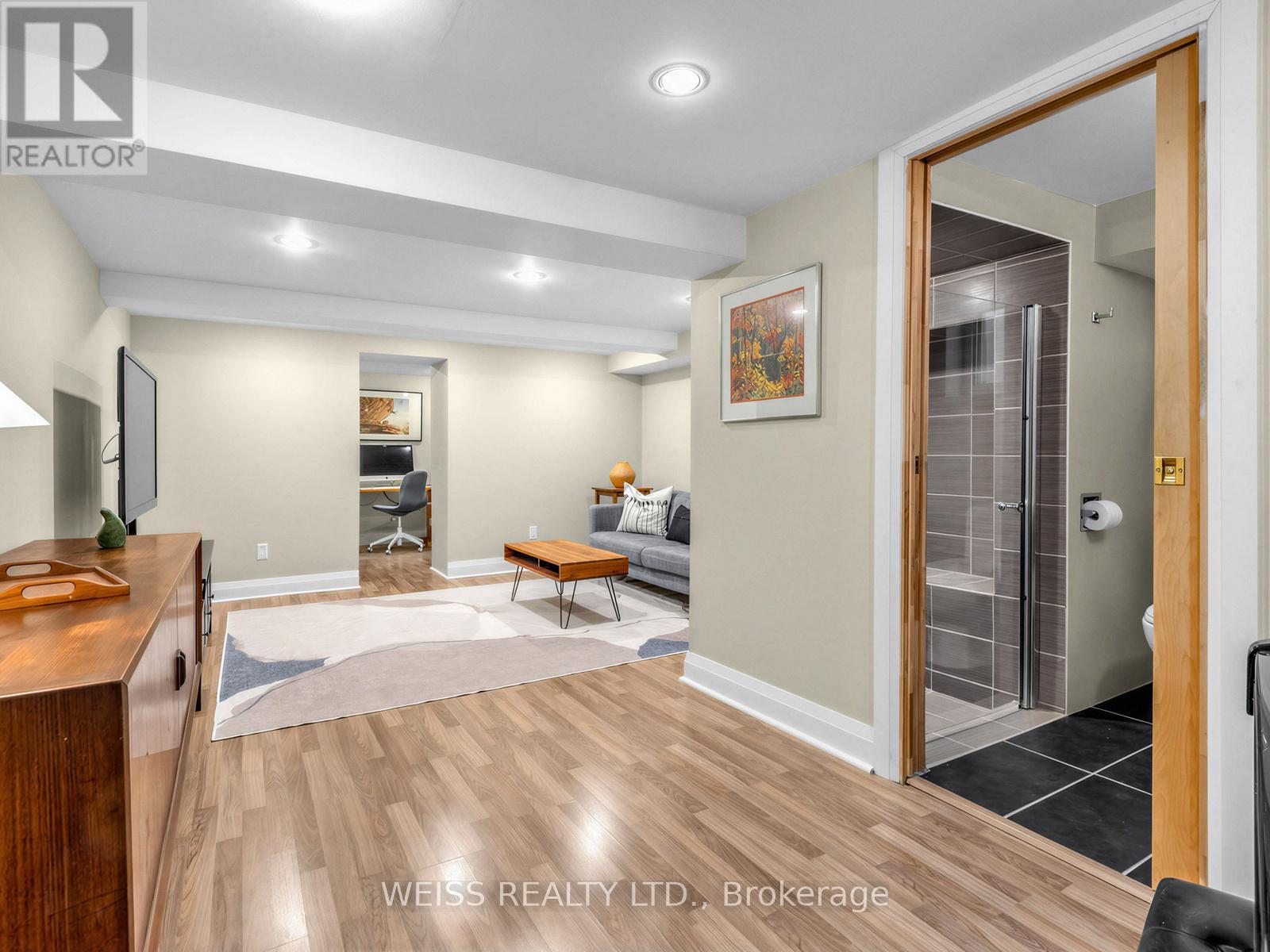 42 Crang Avenue, Toronto, Ontario  M6E 2Z9 - Photo 30 - C12917812