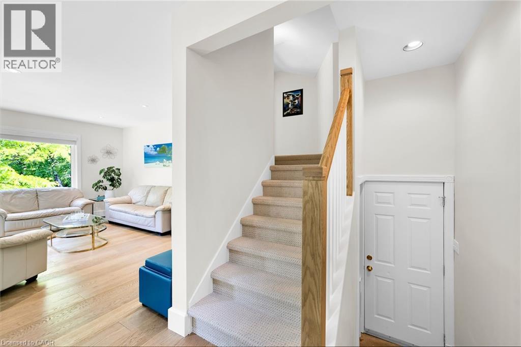 140 Wellington Street, Waterdown, Ontario  L0R 2H0 - Photo 19 - 40810517