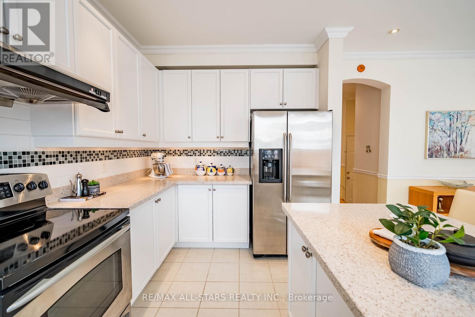 51 Waite Crescent, Whitchurch-Stouffville, Ontario  L4A 0B8 - Photo 13 - N12917794