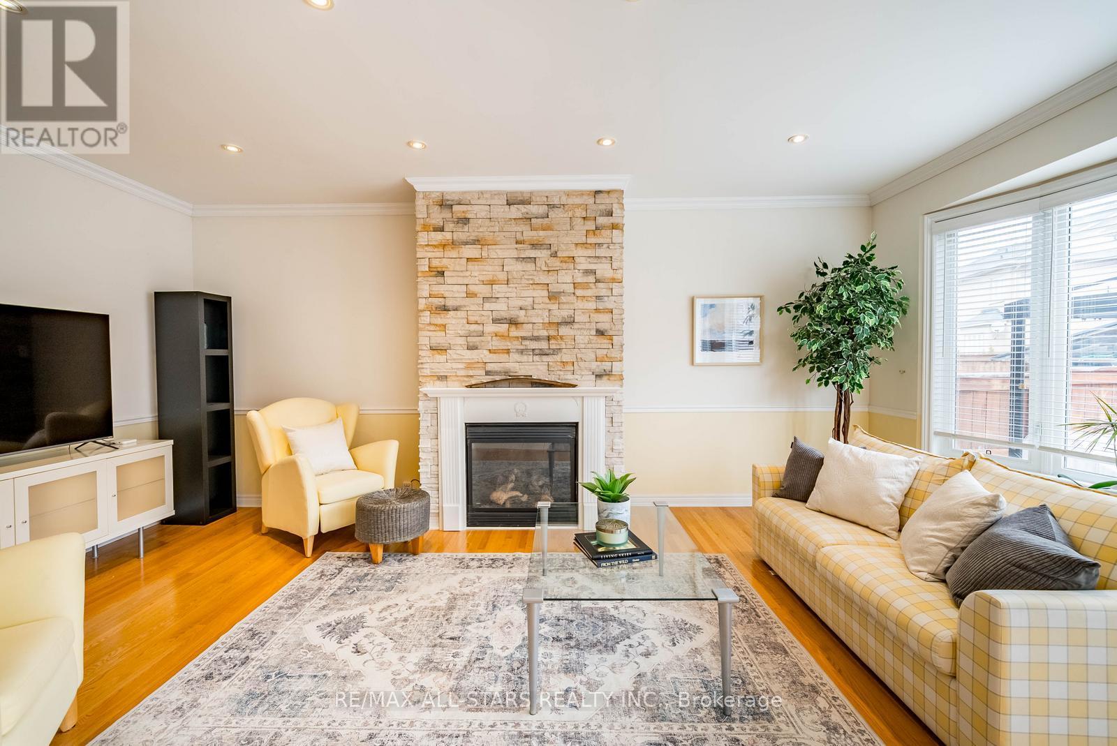 51 Waite Crescent, Whitchurch-Stouffville, Ontario  L4A 0B8 - Photo 20 - N12917794