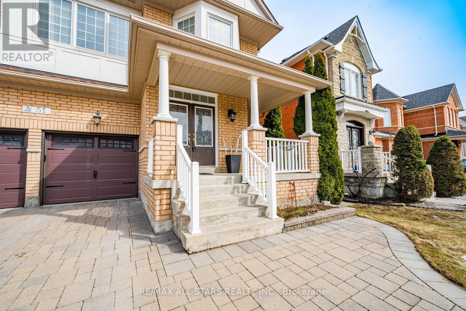 51 Waite Crescent, Whitchurch-Stouffville, Ontario  L4A 0B8 - Photo 3 - N12917794