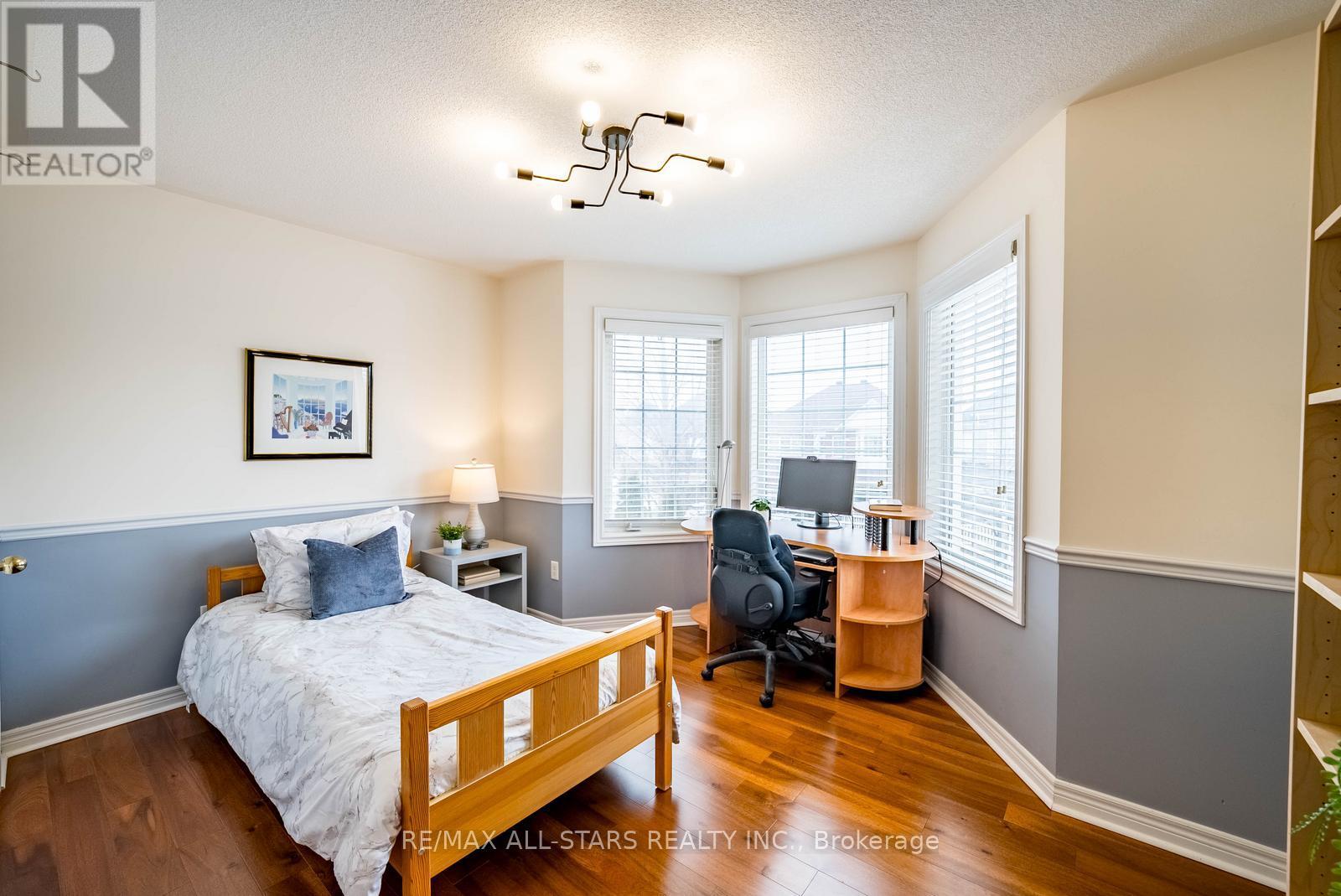 51 Waite Crescent, Whitchurch-Stouffville, Ontario  L4A 0B8 - Photo 34 - N12917794