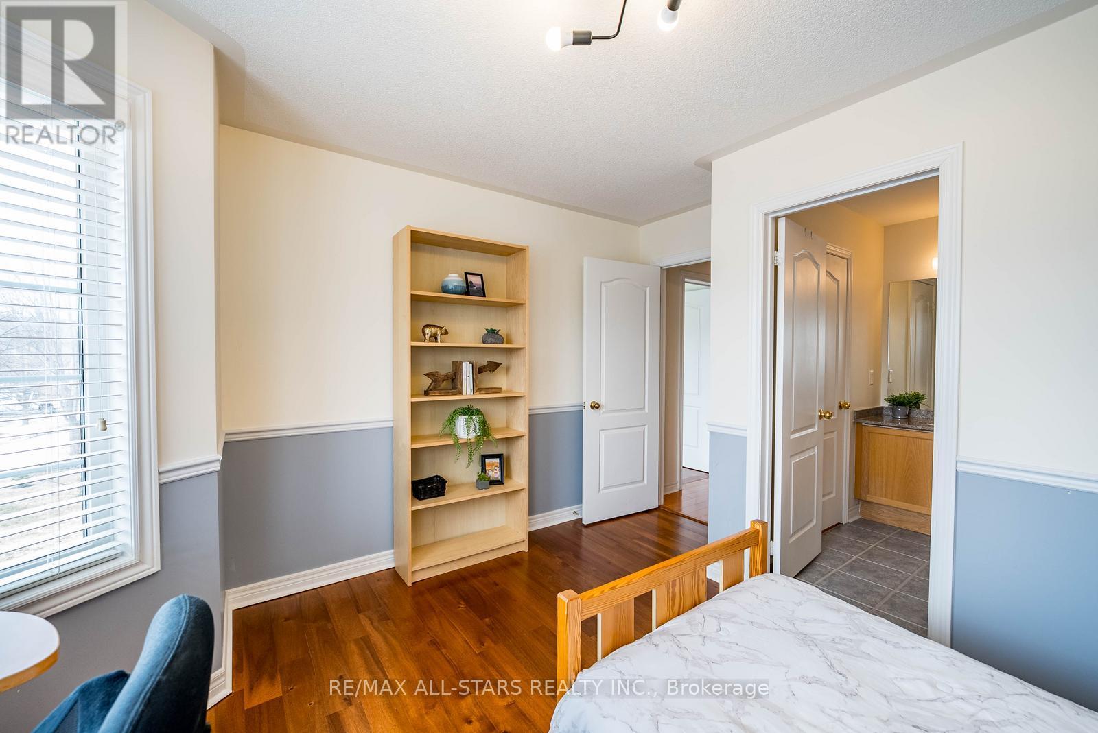 51 Waite Crescent, Whitchurch-Stouffville, Ontario  L4A 0B8 - Photo 36 - N12917794