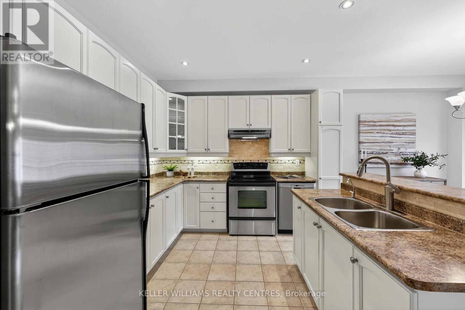 137 Woodbury Crescent, Newmarket, Ontario  L3X 2S5 - Photo 18 - N12917800