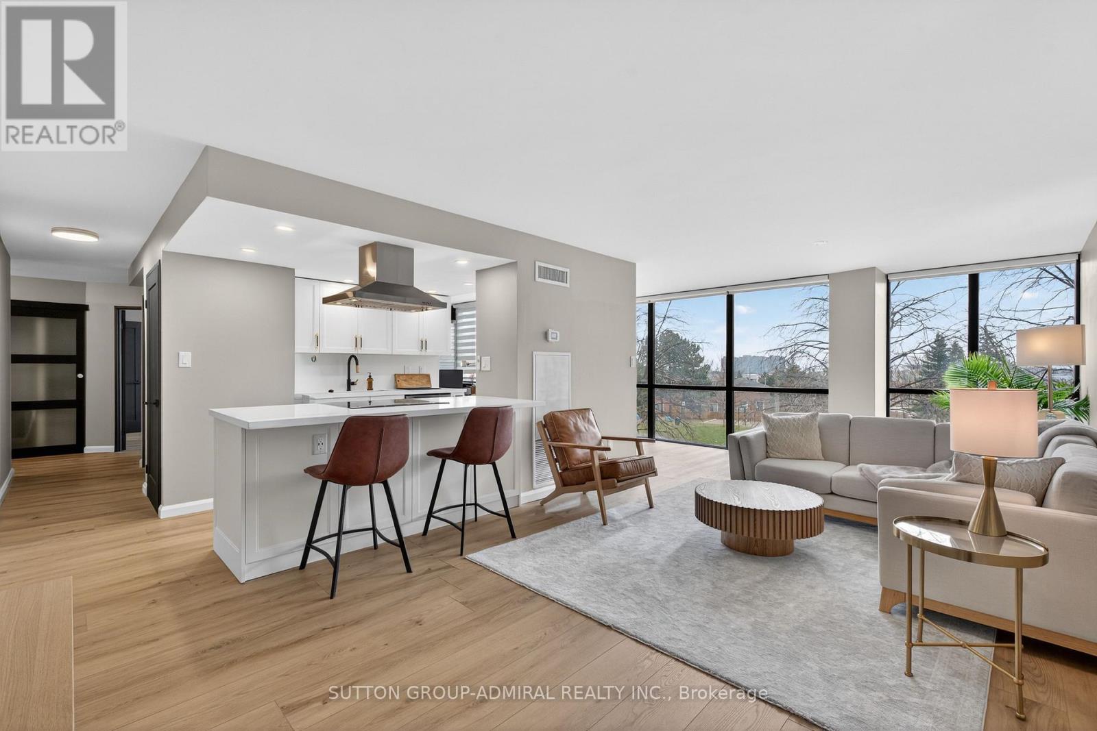 308 - 350 WEBB DRIVE, Mississauga, Ontario