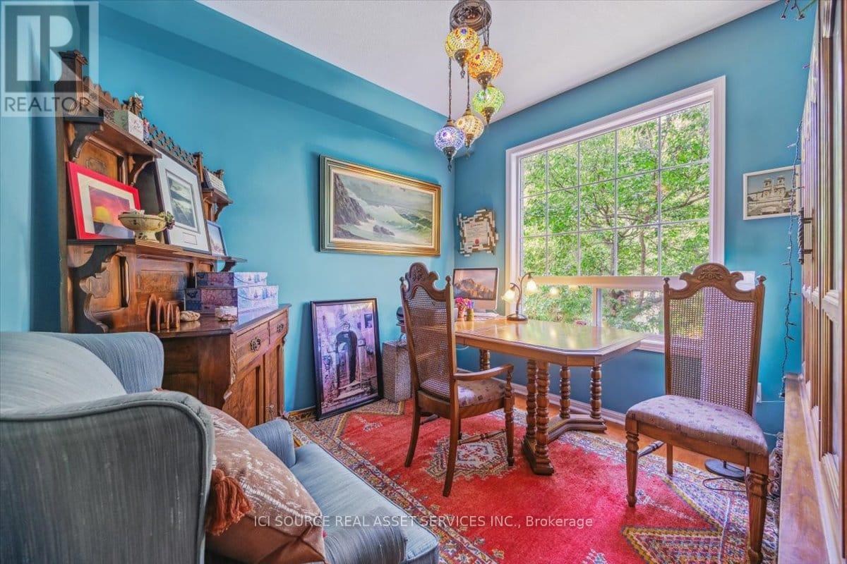 40 Maldives Crescent, Brampton (Vales Of Castlemore), Ontario  L6P 1L3 - Photo 11 - W12917790