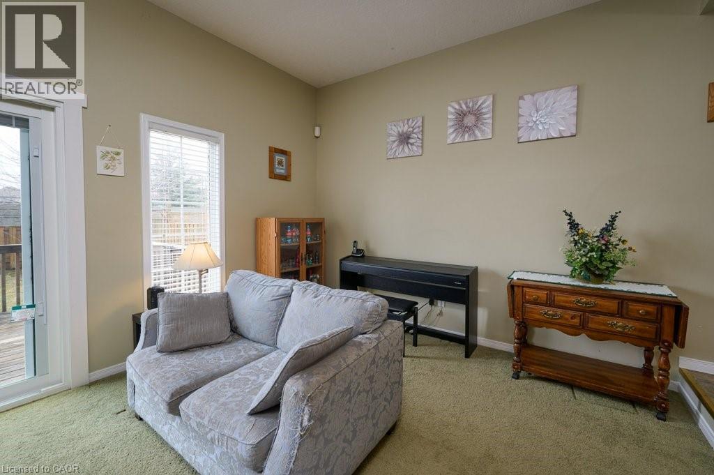 208 Sienna Crescent, Kitchener, Ontario  N2R 1T4 - Photo 12 - 40813749