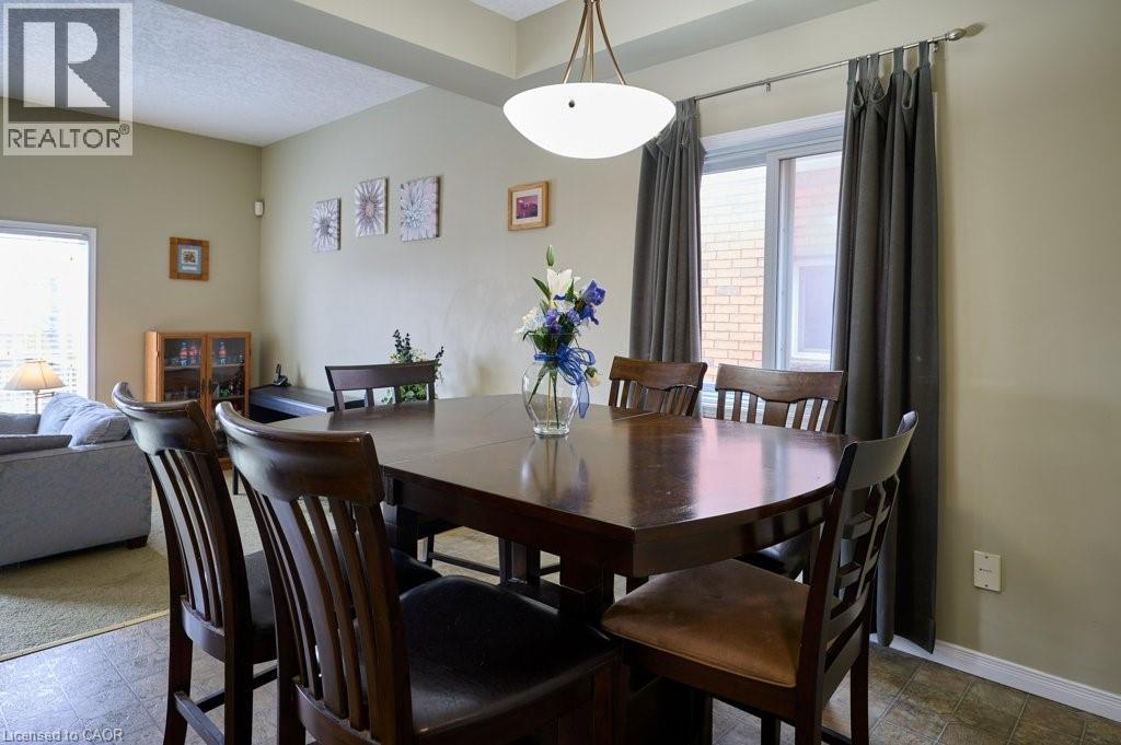 208 Sienna Crescent, Kitchener, Ontario  N2R 1T4 - Photo 8 - 40813749