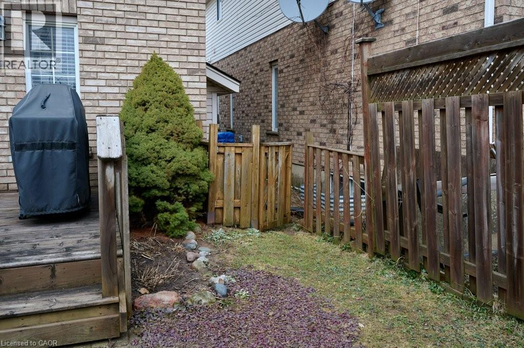 208 Sienna Crescent, Kitchener, Ontario  N2R 1T4 - Photo 31 - 40813749