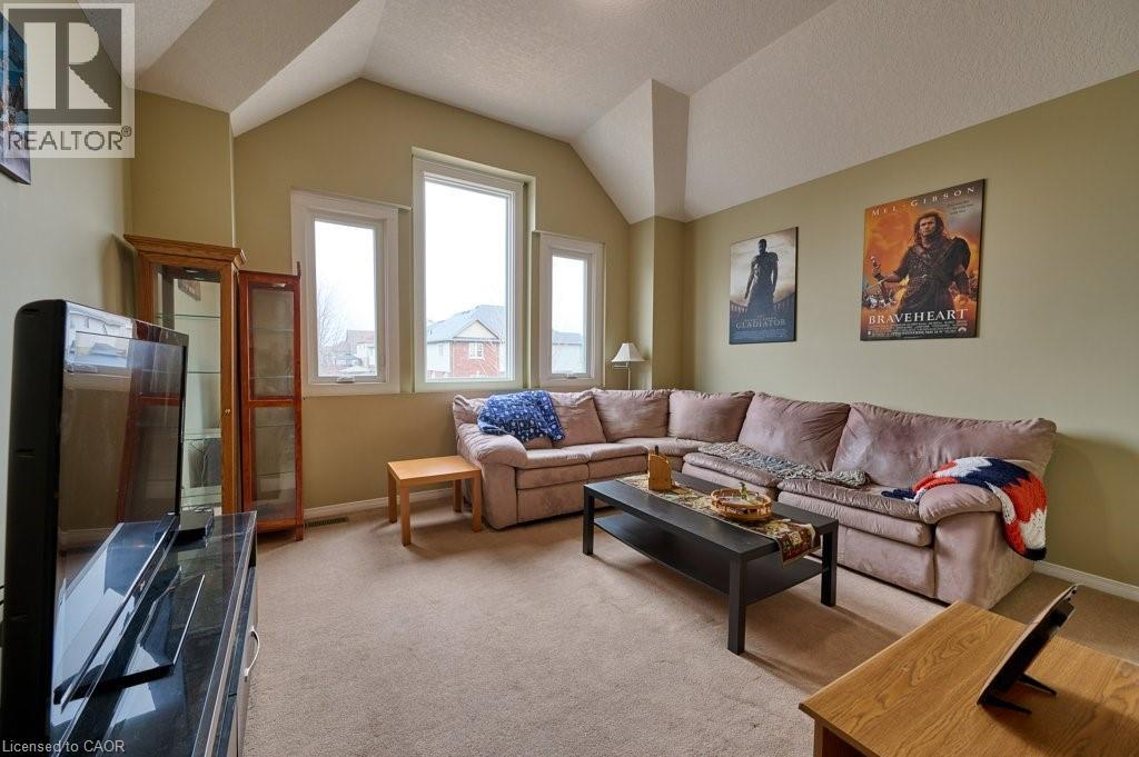 208 Sienna Crescent, Kitchener, Ontario  N2R 1T4 - Photo 15 - 40813749