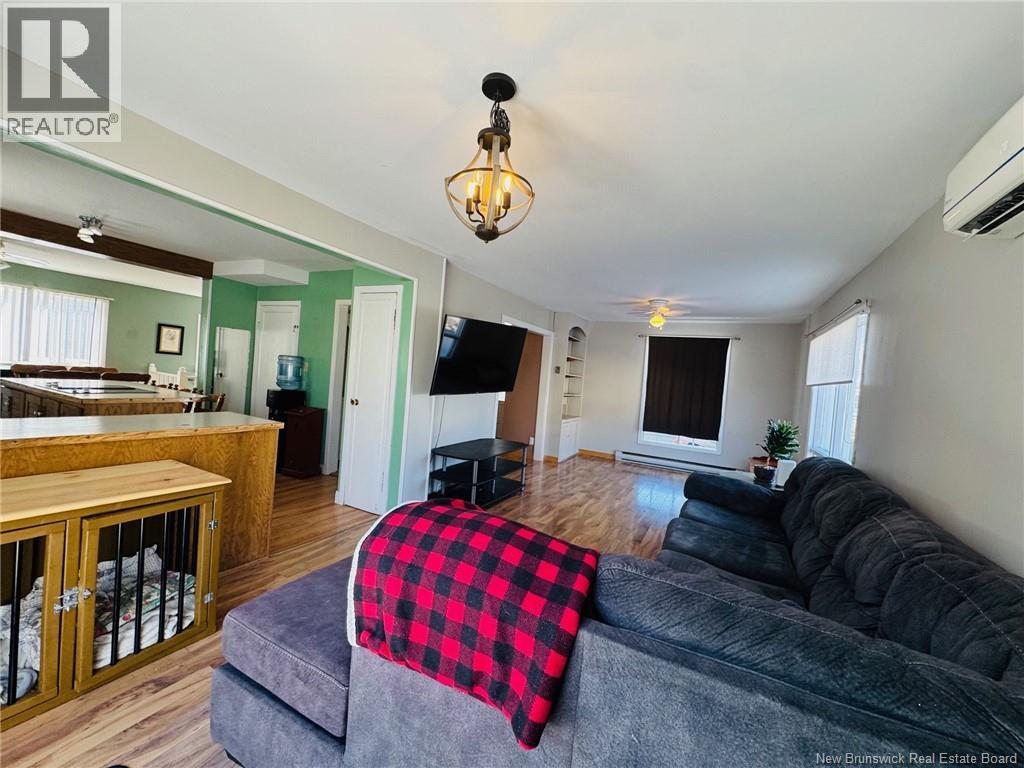 2 Gerrard Street, Campbellton, New Brunswick  E3N 2X6 - Photo 9 - NB135726