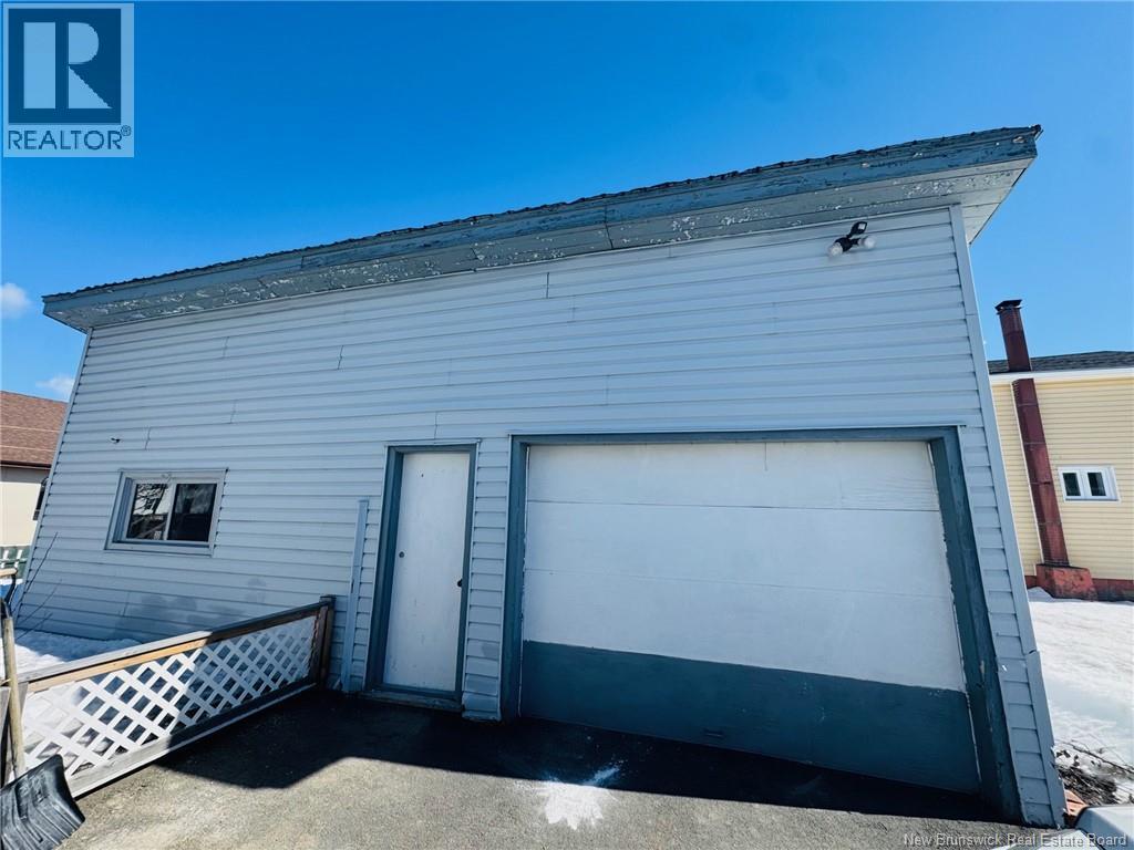 2 Gerrard Street, Campbellton, New Brunswick  E3N 2X6 - Photo 26 - NB135726