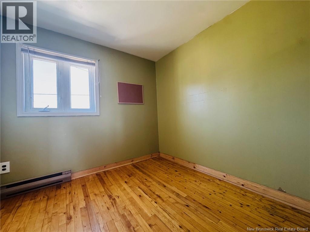 2 Gerrard Street, Campbellton, New Brunswick  E3N 2X6 - Photo 13 - NB135726