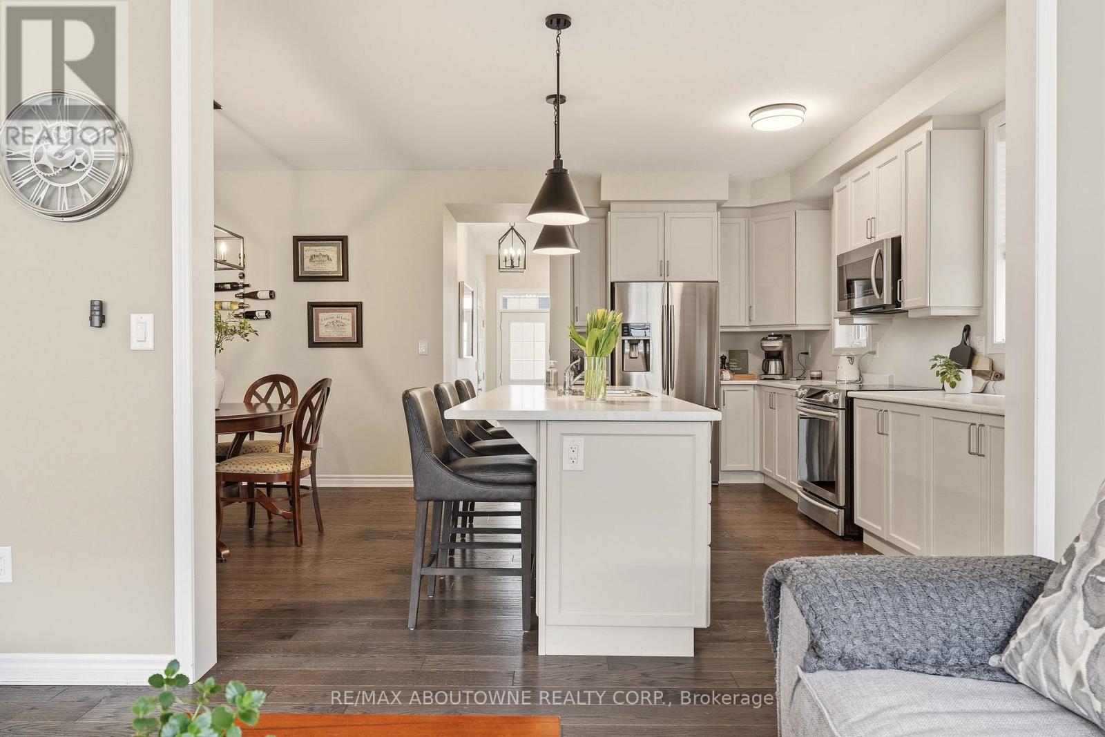 130 Stillwater Crescent, Hamilton, Ontario  L0R 2H1 - Photo 10 - X12917804