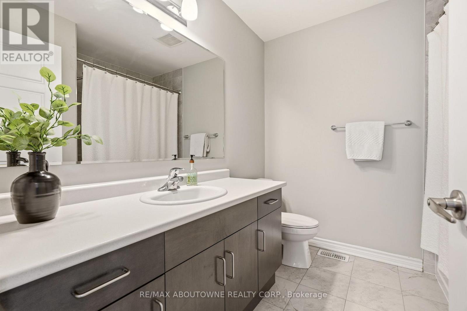 130 Stillwater Crescent, Hamilton, Ontario  L0R 2H1 - Photo 26 - X12917804