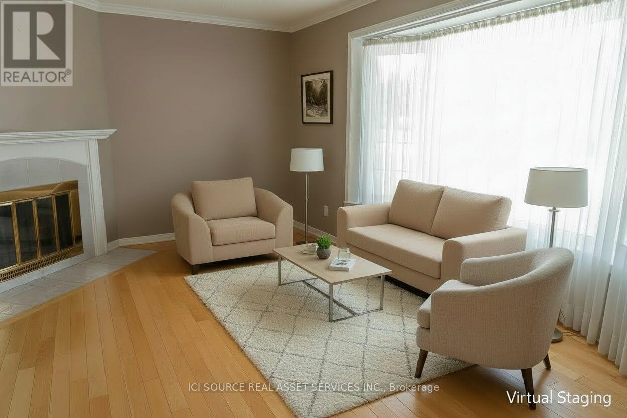 768 Vinette Crescent, Ottawa, Ontario  K1E 1W9 - Photo 5 - X12917816