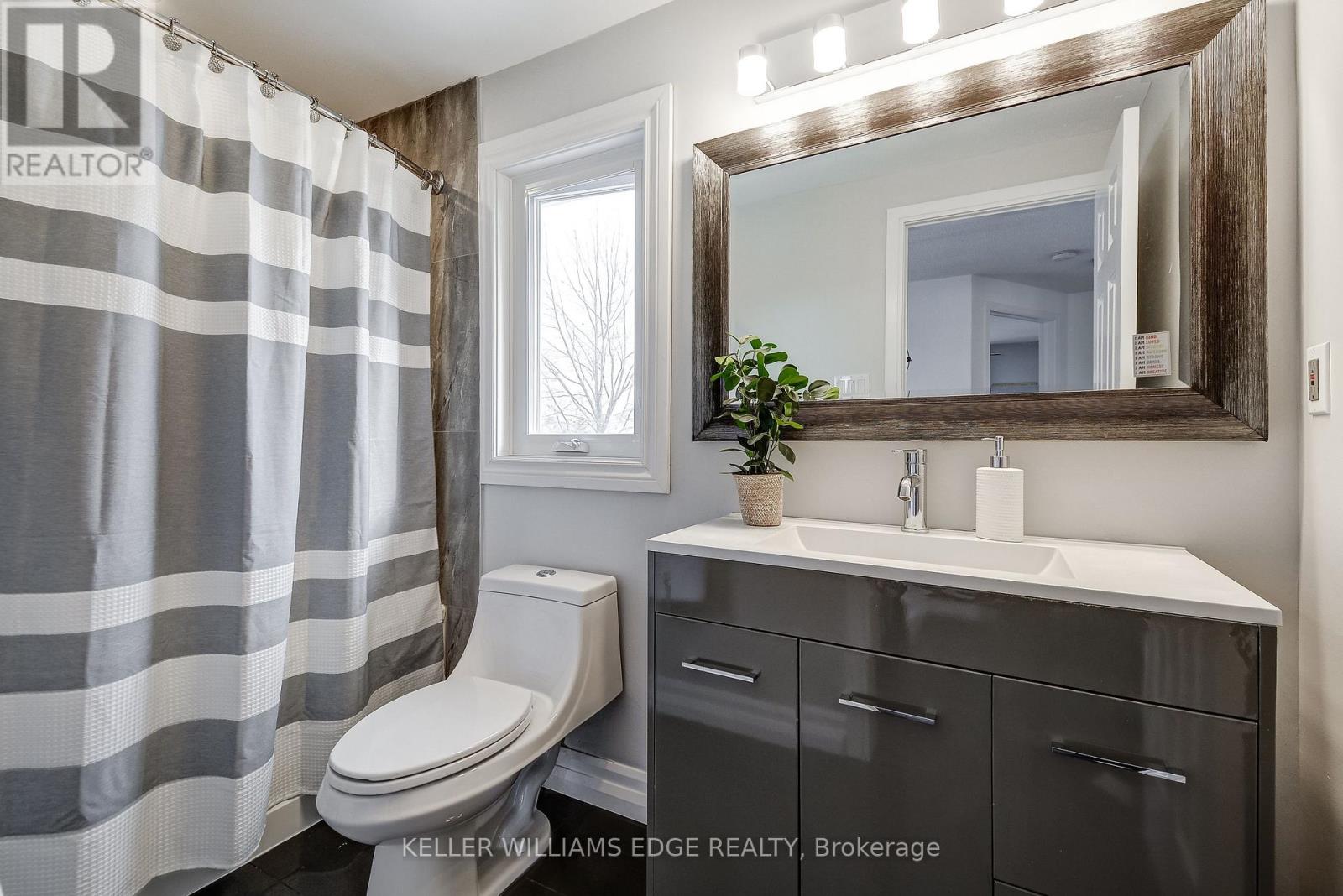 18 Desantis Court, Hamilton, Ontario  L8W 3A9 - Photo 28 - X12917836