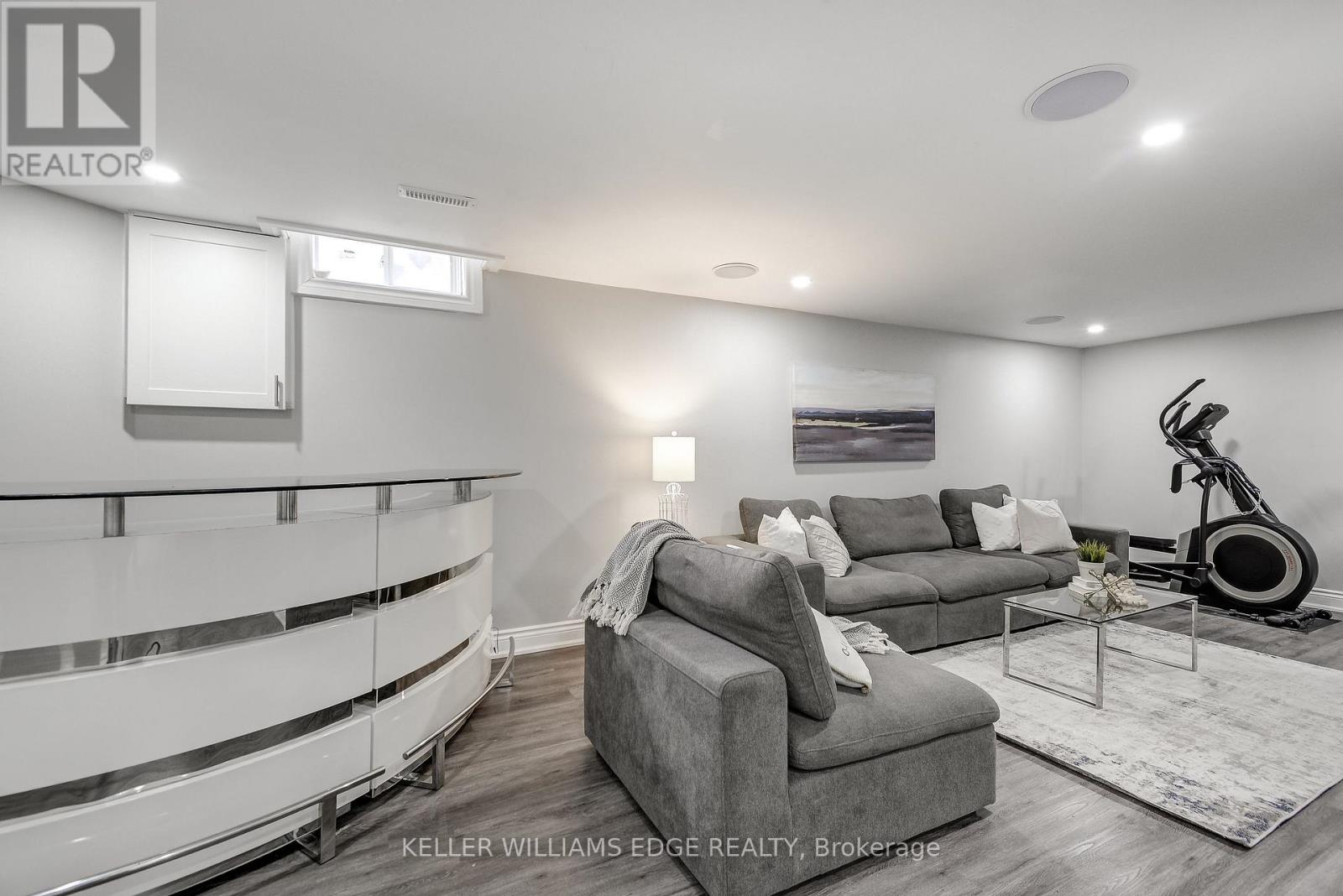 18 Desantis Court, Hamilton, Ontario  L8W 3A9 - Photo 29 - X12917836