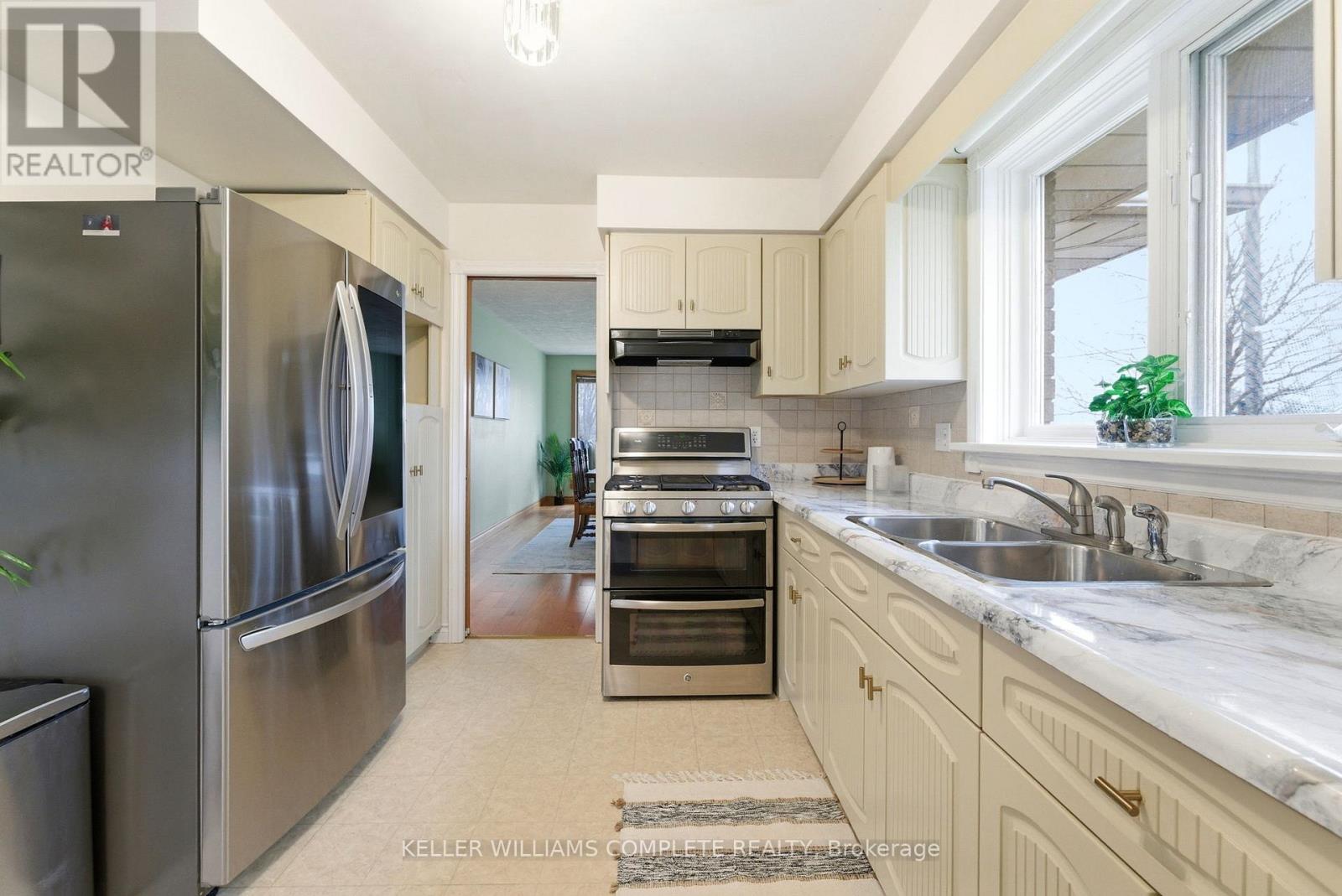 72 Wade Road, West Lincoln, Ontario  L0R 2A0 - Photo 12 - X12917840