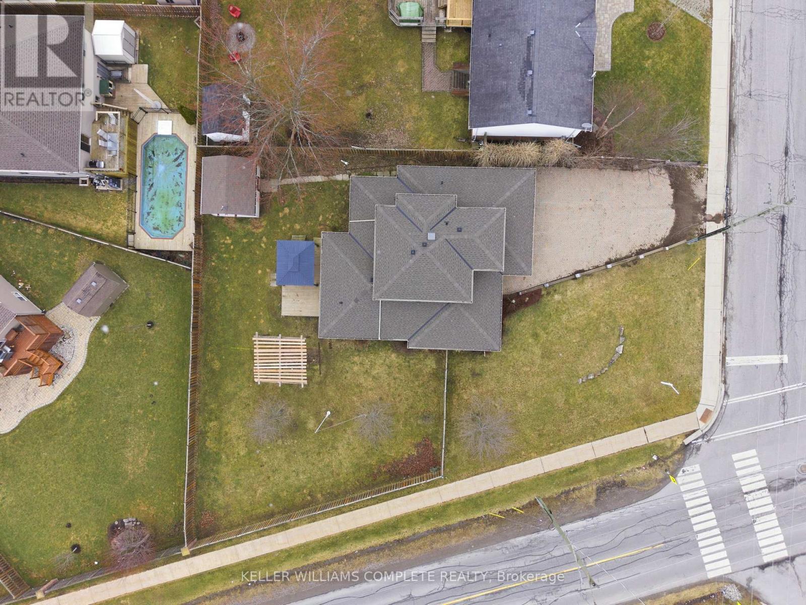 72 Wade Road, West Lincoln, Ontario  L0R 2A0 - Photo 38 - X12917840