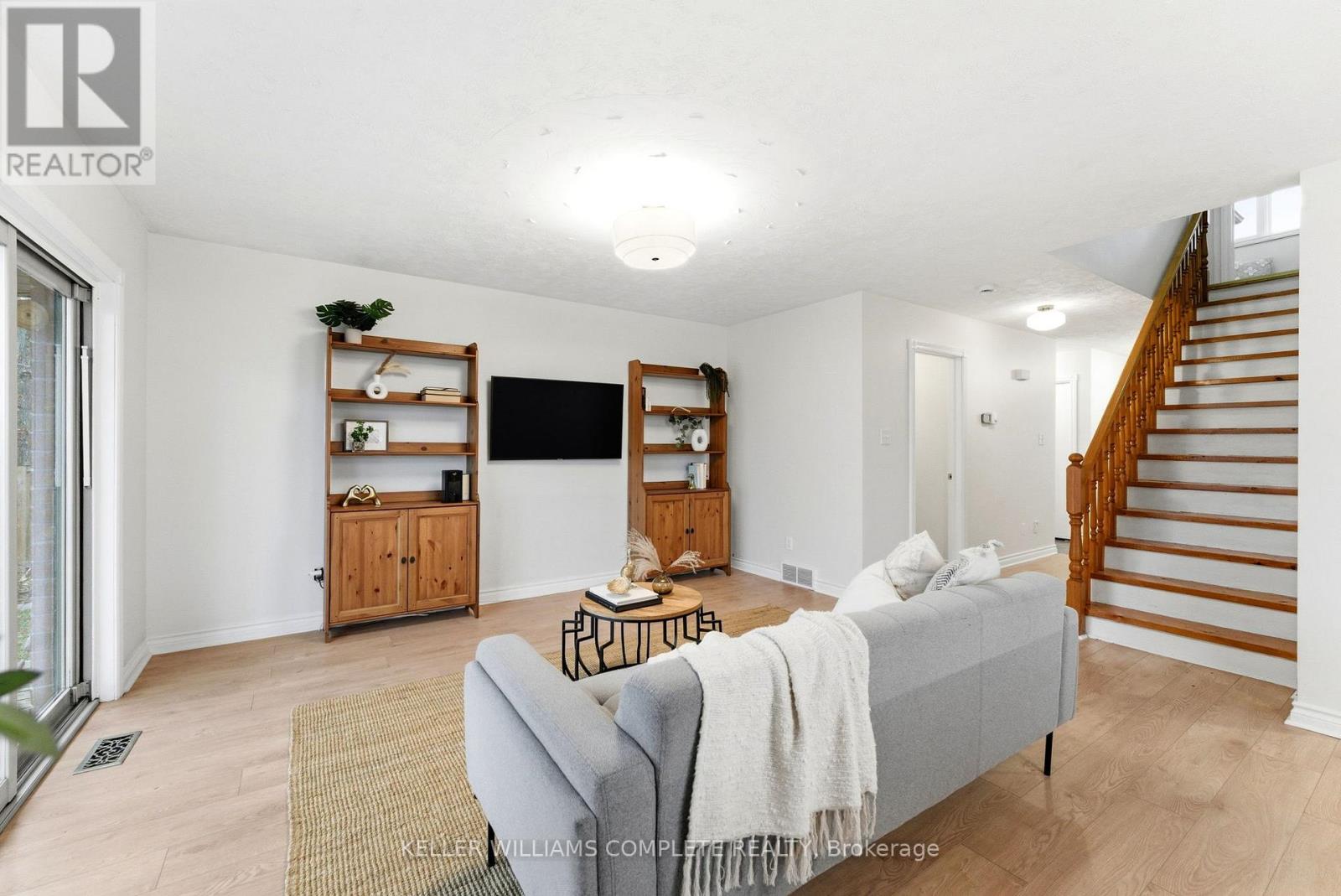 72 Wade Road, West Lincoln, Ontario  L0R 2A0 - Photo 7 - X12917840