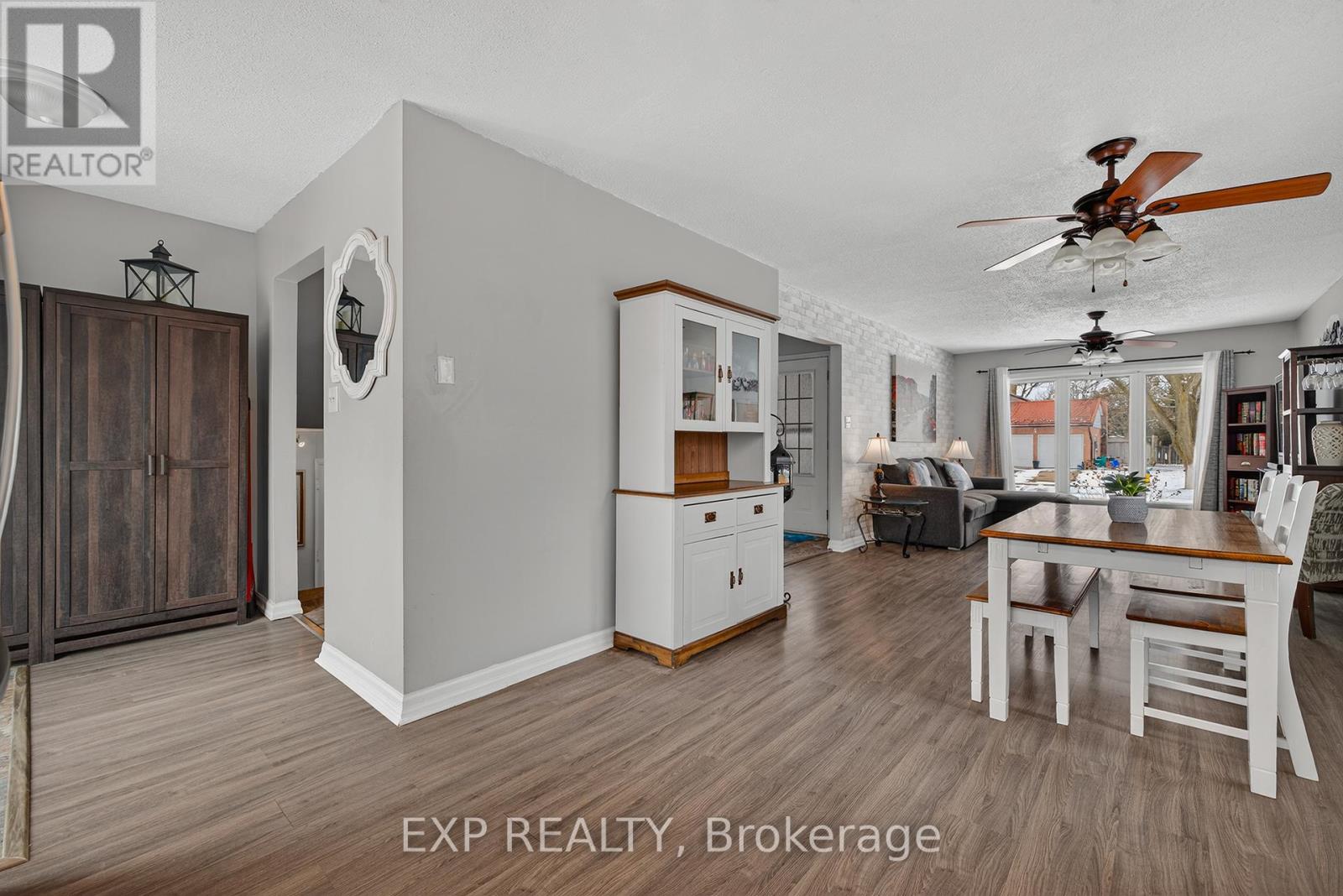 196 Lightbourne Avenue, Stratford, Ontario  N4Z 1E1 - Photo 9 - X12917848