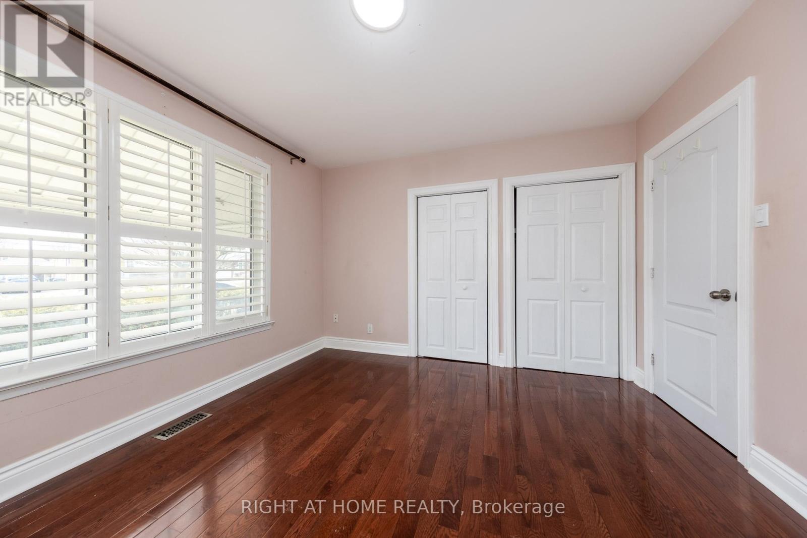 35 Hathway Drive, Toronto, Ontario  M1P 4L6 - Photo 7 - E12859426